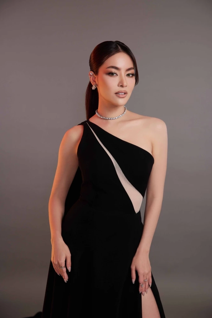 พราวฟ้า-เสี่ยโบ๊ท จากค่ายมวยสู่เวทีนางงาม มิสยูนิเวิร์ส สุราษฎร์ฯ 