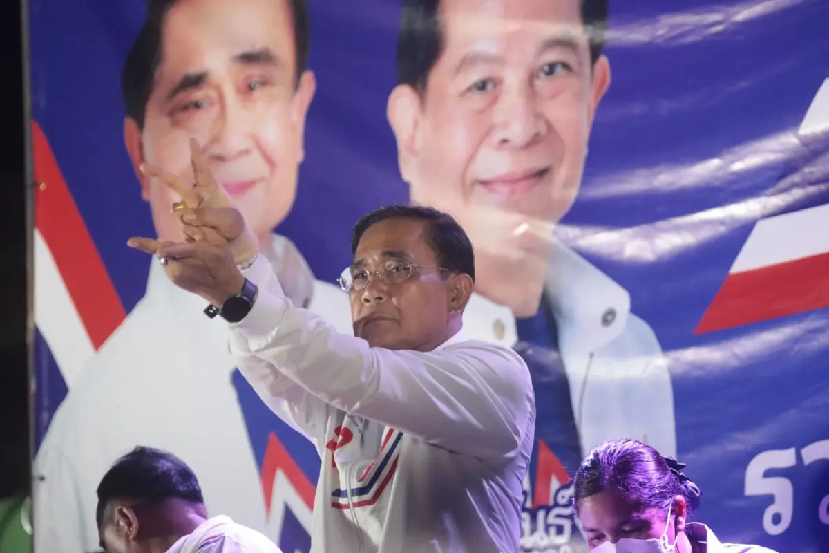 พรุ่งนี้เข้าพรรค! "บิ๊กตู่" เรียกประชุม 36 ส.ส. ติวเข้มทิศทางโหวตประธานสภา