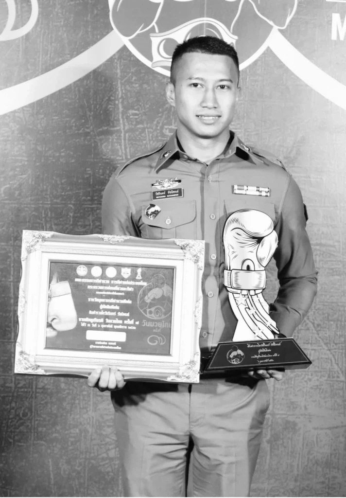 คนบันเทิงร่วมโพสต์อาลัย "เปาป้อม" กรรมการมวยชื่อดัง หลังทราบข่าวเสียชีวิต