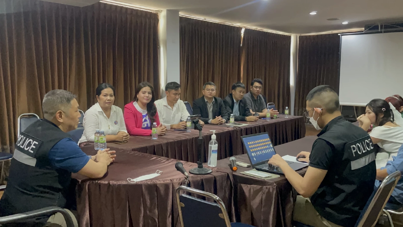 "สุดารัตน์" มอบ รองโฆษก ทสท. รุดช่วยเหยื่อแท็กซี่หื่น ทำอนาจารเด็กบนรถ