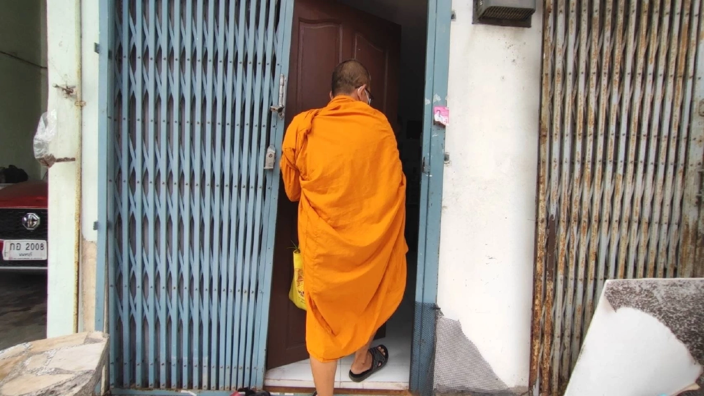 ญาติเชิญวิญญาณ สาวเสริมจมูกช็อกดับคาเตียง แม่เผย ลูกเป็นเสาหลักครอบครัว