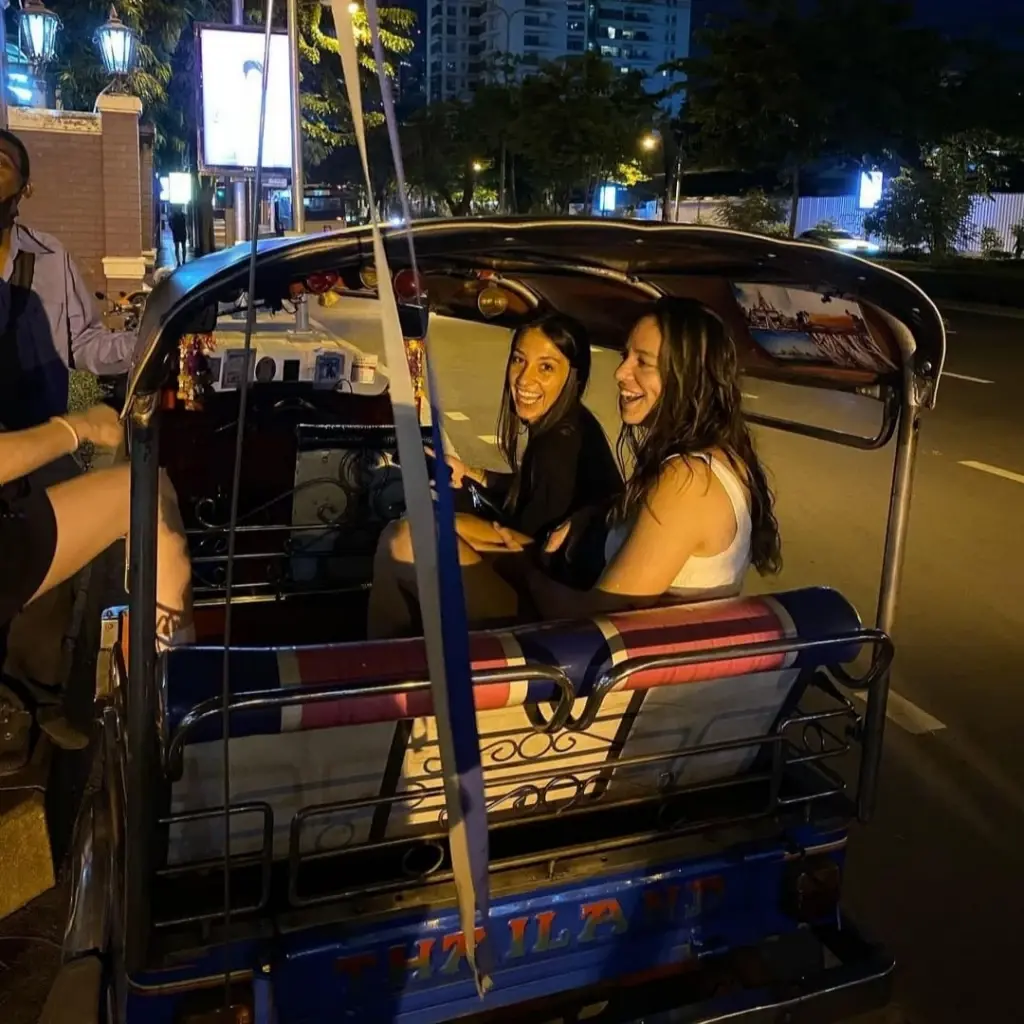 ประมวลภาพ นักตบสาวระดับโลกตระเวนเที่ยวทั่วไทย ก่อนลุยศึก VNL2023 สนาม 3