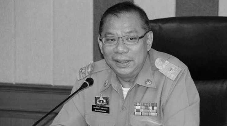 นายณรงค์ศักดิ์ โอสถธนากร ผู้ว่าฯ ปทุมธานี หรือ ผู้ว่าฯ หมูป่า