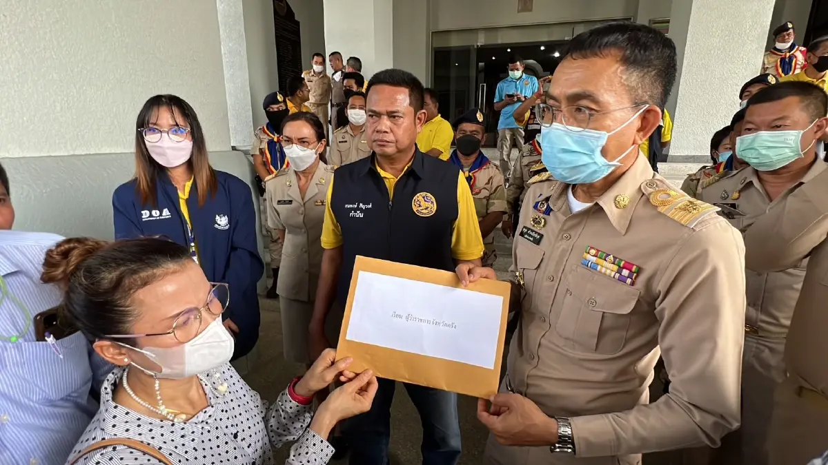  นายสกุล ดำรงเกียรติกุล ปลัดจังหวัดตรัง