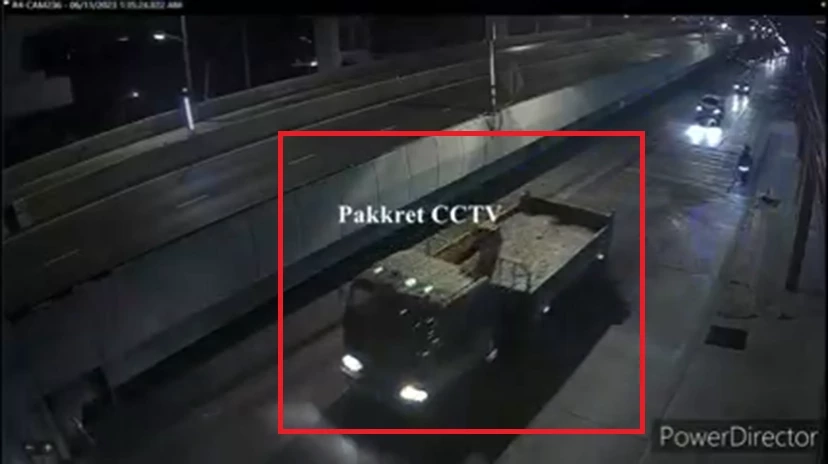 เปิดคลิป รถบรรทุกมักง่ายไม่คลุมกระบะ ดินตกเรี่ยราด รถเหยียบเสียหลักชนยับ