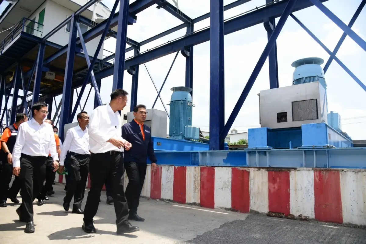 ผู้ว่าการ MEA ลงพื้นที่ตรวจสอบระบบไฟฟ้าสถานีสูบน้ำพระโขนง ร่วมกับ กทม. ดูแลระบบระบายน้ำช่วงฤดูฝน