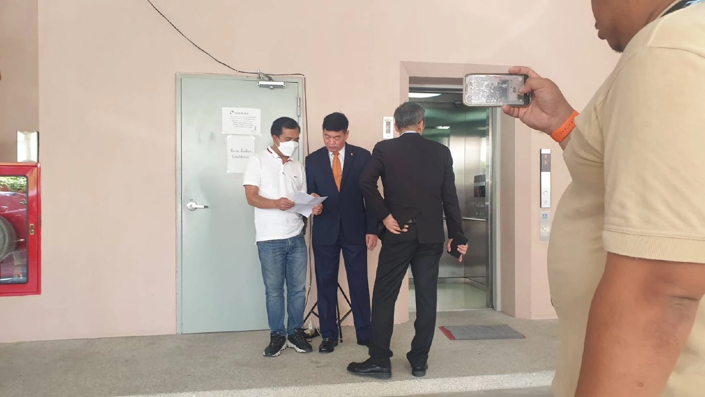 “อัจฉริยะ”พาเหยื่อร้องขอความเป็นธรรมอัยการฯ ตร.เข้าข่ายพ.ร.บ.อุ้มหายฯ