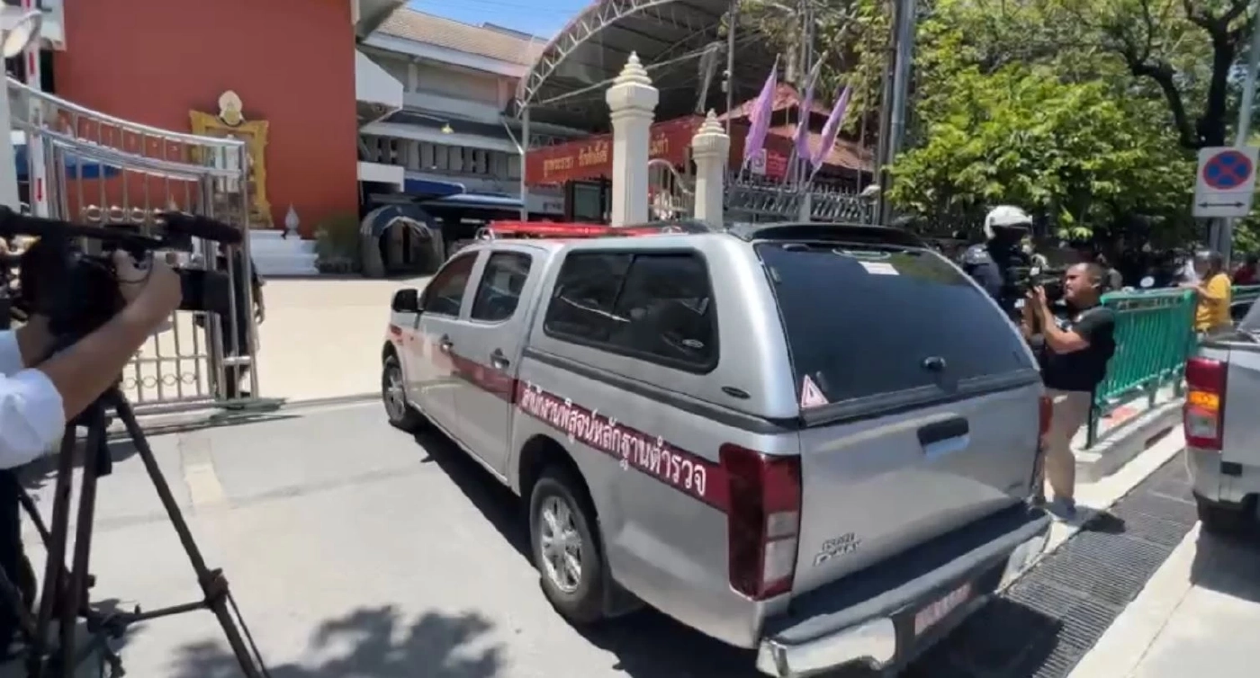 จนท.มูลนิธิฯ คาดถังดับเพลิงมีแรงดันเกิดระเบิด รอพฐ.พิสูจน์อีกครั้ง