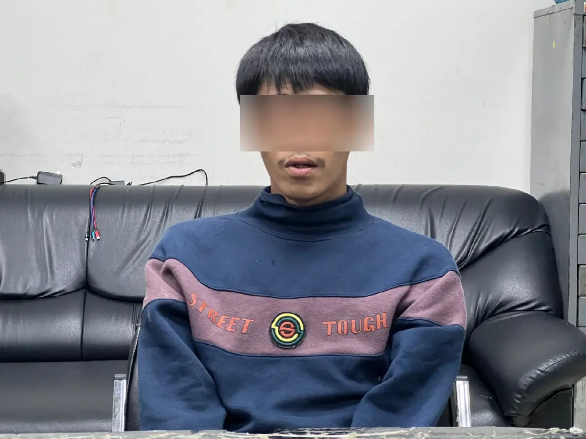 อมรเทพ กุลสิงห์ 