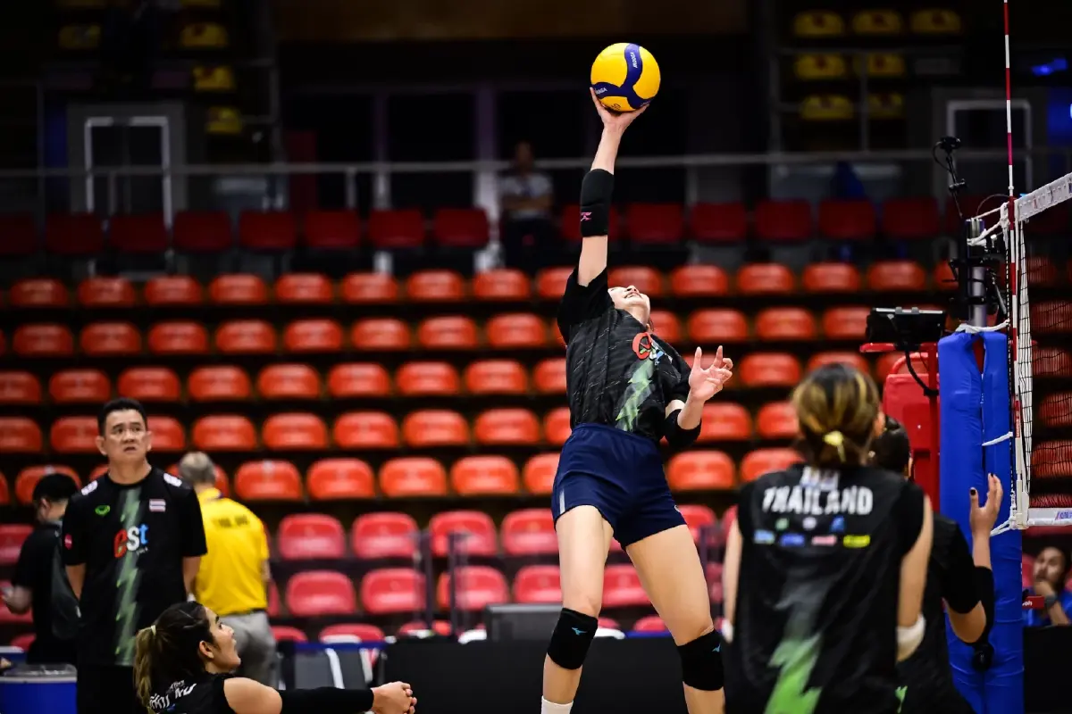 วอลเลย์บอลหญิงทีมชาติไทย ซ้อมสนามจริงก่อนดวล เนเธอร์แลนด์