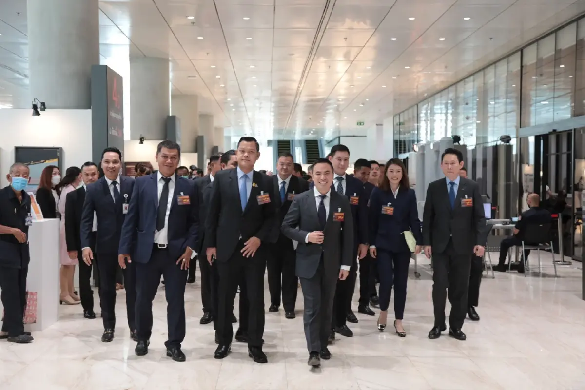 พรุ่งนี้เข้าพรรค! "บิ๊กตู่" เรียกประชุม 36 ส.ส. ติวเข้มทิศทางโหวตประธานสภา