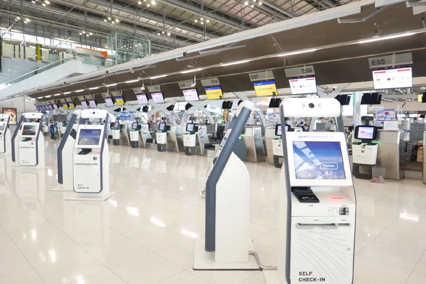 เช็คอินด้วยตนเองผ่านเครื่องบริการอัตโนมัติ