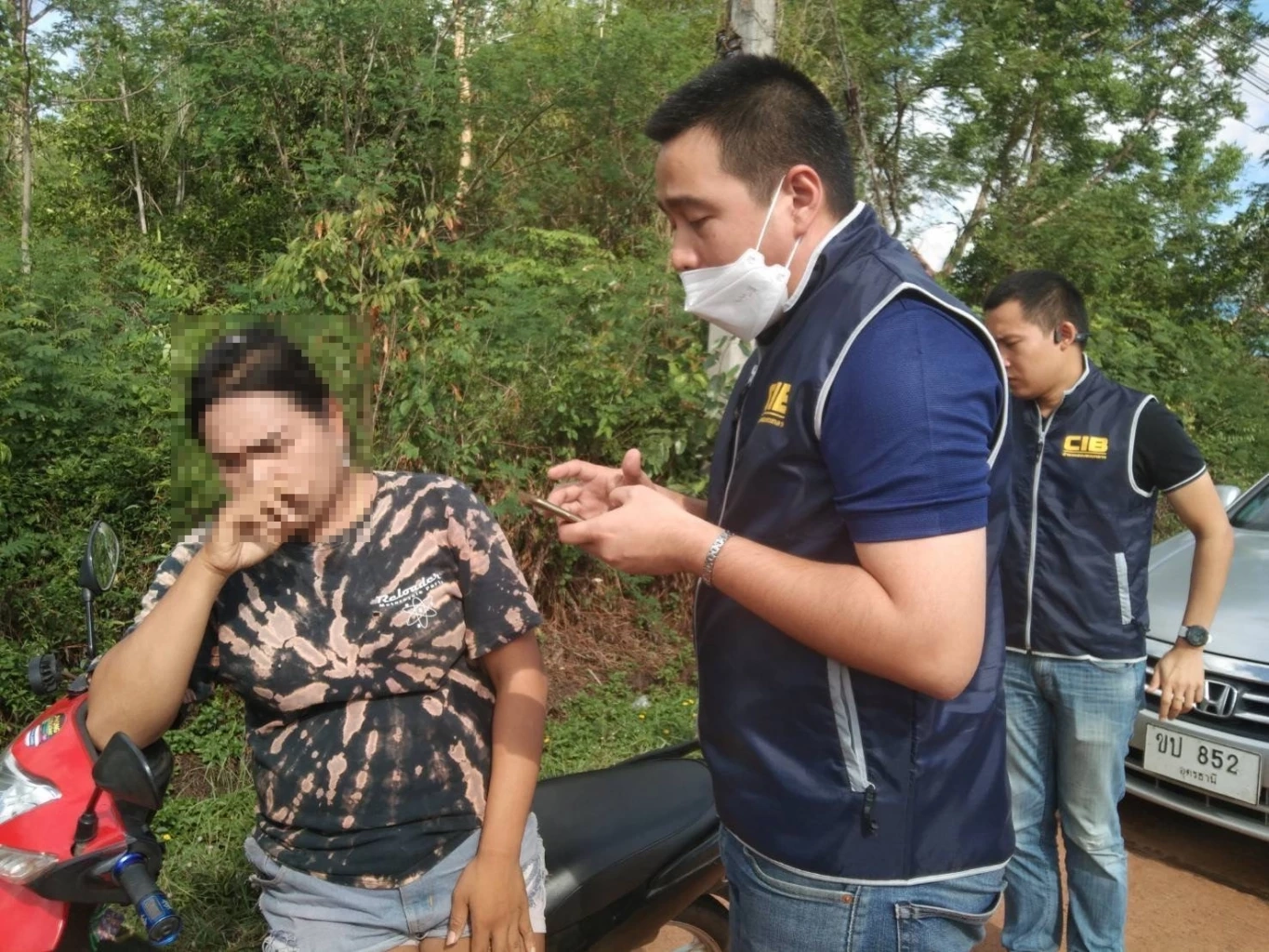 รวบสาวสอง ลวงเยาวชนเมืองสกลฯ ส่งค้ากามผ่านทวิตเตอร์