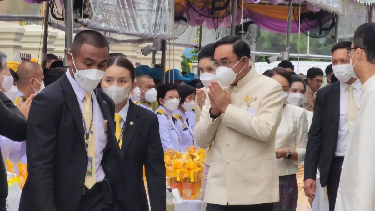 นายกฯ-ภริยา ทำบุญถวายพระราชกุศล ฉลองพระชนมายุ 8 รอบ สมเด็จพระสังฆราชฯ