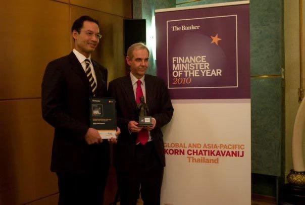 "เนชั่นทีวี" พาทำความรู้จัก "รัฐมนตรีคลังโลก" คนแรกของไทย "กรณ์ จาติกวณิช"