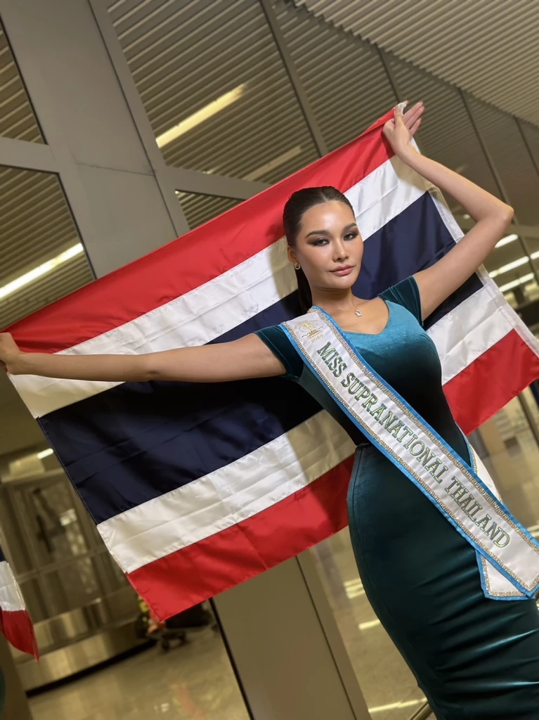 เปิดลุคแรกที่โปแลนด์ เฟิร์สหวัง เข้ากองแล้ว  ธ๊อป ขอทำเต็มที่บนเวทีซูปร้าฯ