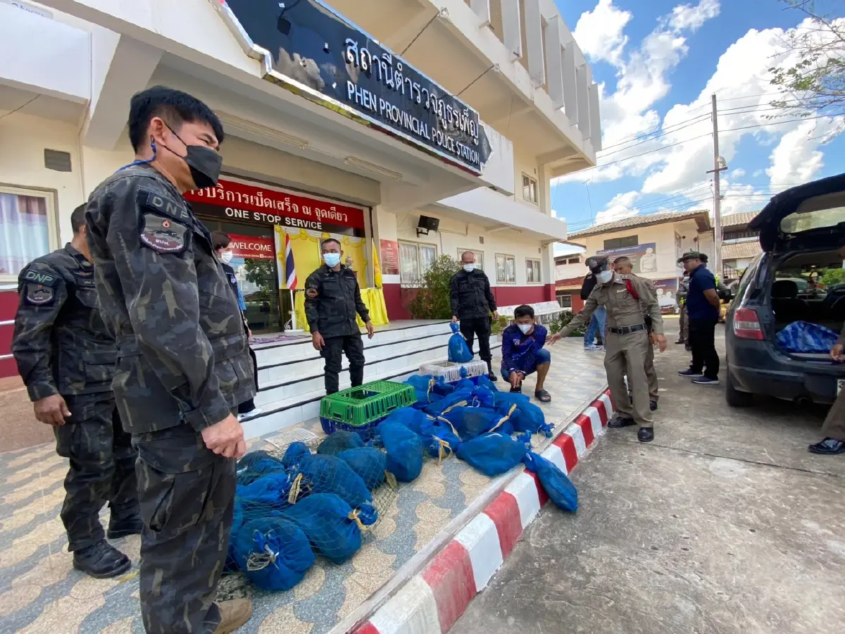 ตำรวจบุกจับขบวนการค้าลิงแสมข้ามชาติ