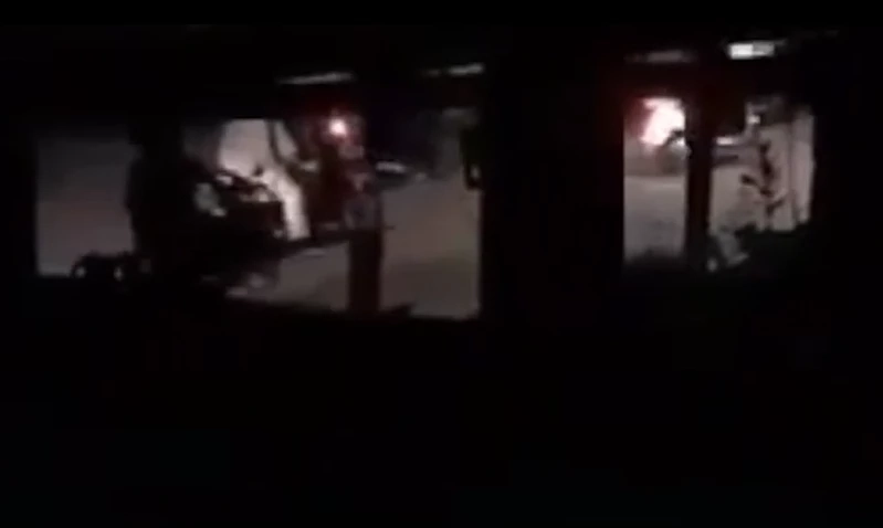 เปิดคลิป แก๊งโจ๋สุรินทร์ ซ่าเต็มคาราเบล ยกพวกปาระเบิดถล่ม 3 หมู่บ้านกลางดึก