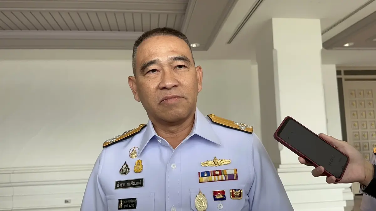 ผบ.ทร. เผย กองทัพเกาะติดสถานการ์การเมือง ระบุ ไม่อยากให้ใช้คำว่า "สุญญากาศ"