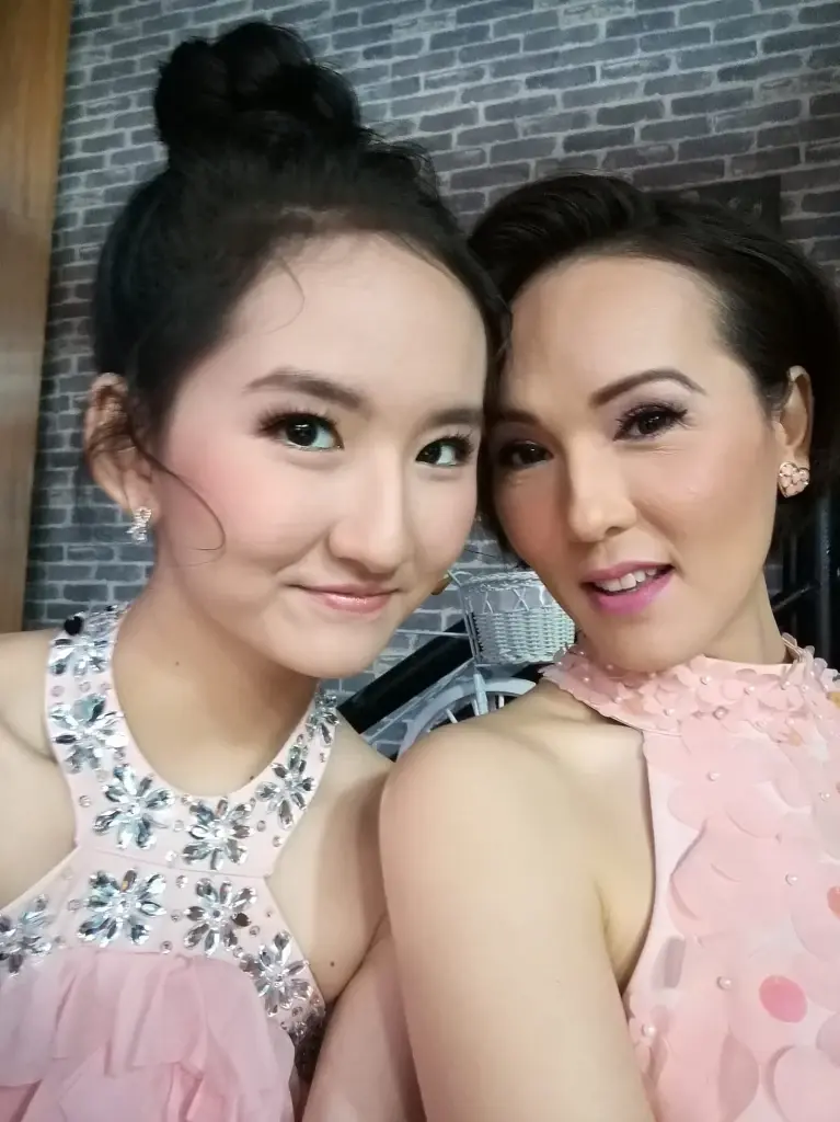 แวร์ โซว ท้อใจ จะหาเงินจากไหน? ชาวเน็ตช่วยกันชี้ทางสว่าง  