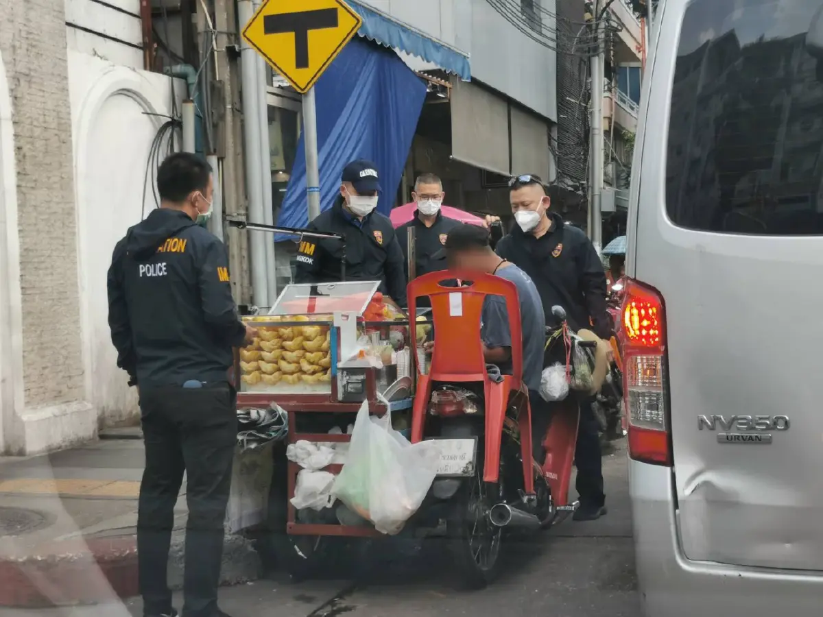 ระดม.ตม.กวาดล้างปิดซอยย่านสุขุมวิท-อโศก จับต่างด้าวผิดกม.