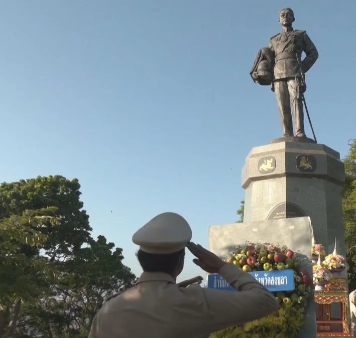 โจรขโมย "กระบี่" พระอนุสาวรีย์ กรมหลวงลพบุรีราเมศวร์ บนเขาน้อย
