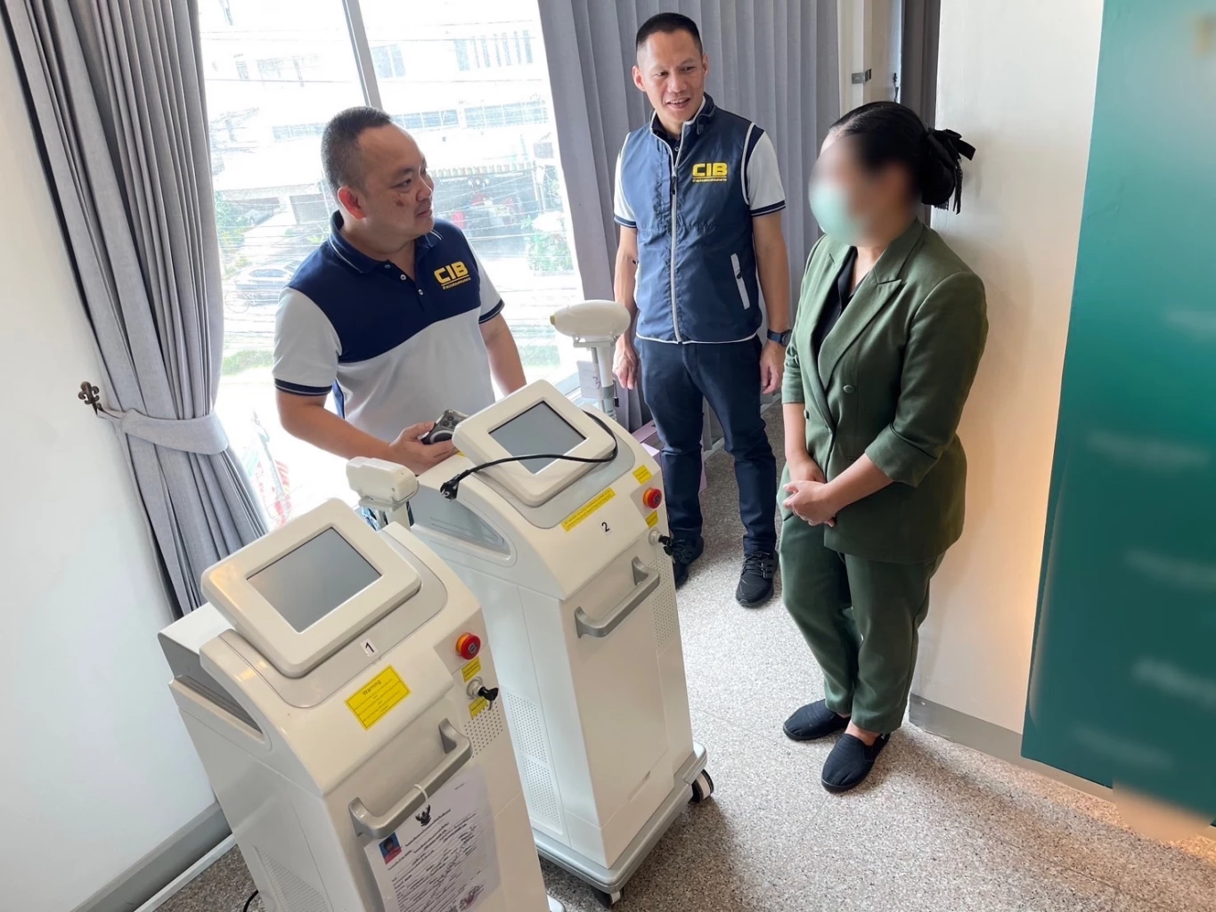 ค้นคลินิกเสริมความงาม ทำคอนเทนต์สุดสยิวเลเซอร์ ขนน้องสาว