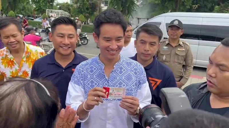 หวยออกวันศุกร์ ย้อนหลัง 10 ปี ครบตรงนี้ ลุ้นหวยงวด30/6/66 รู้เลขก่อนใคร 