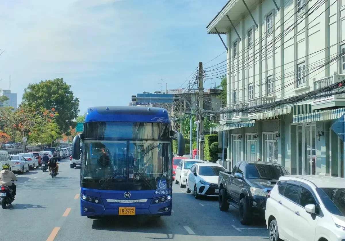 MINE Bus โดยบจ.ไทยสมายล์บัส