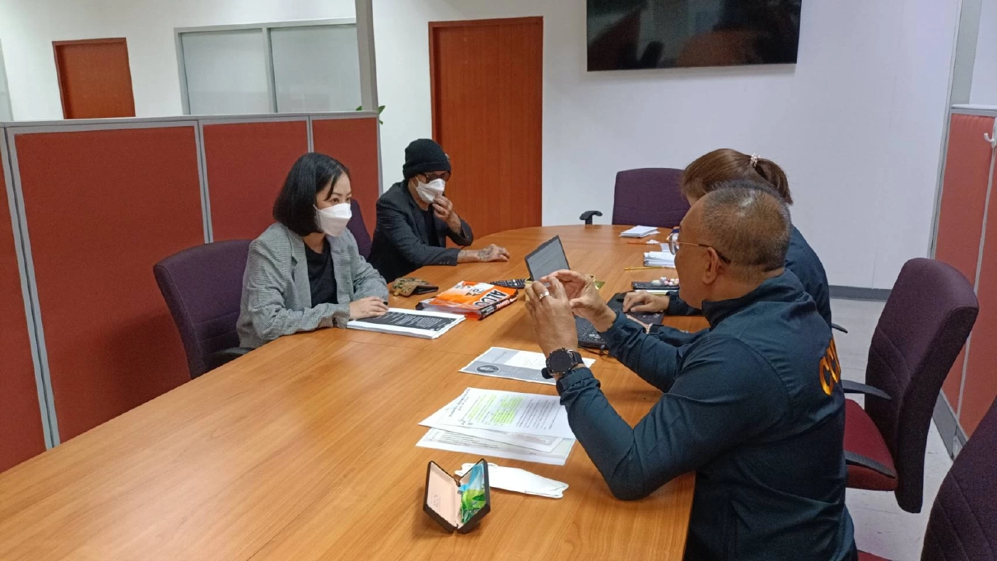 “วีวี่ ผีหน้าสวย" ให้ปากคำ ตร.ถูกหลอกรีวิวสินค้า สูญกว่า 5 แสนบาท