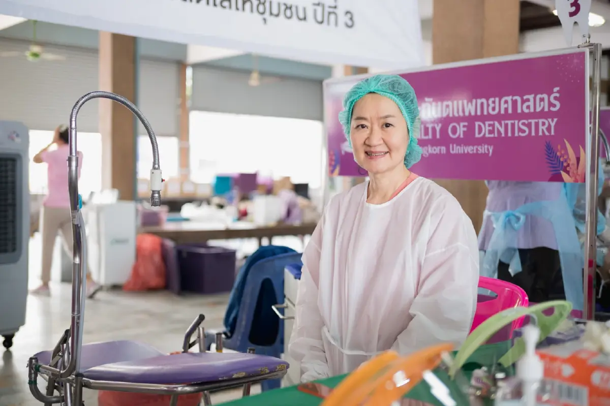ทญ.เพ็ญจันทร์ ศรีเจริญชัย ทันตแพทย์จิตอาสา 