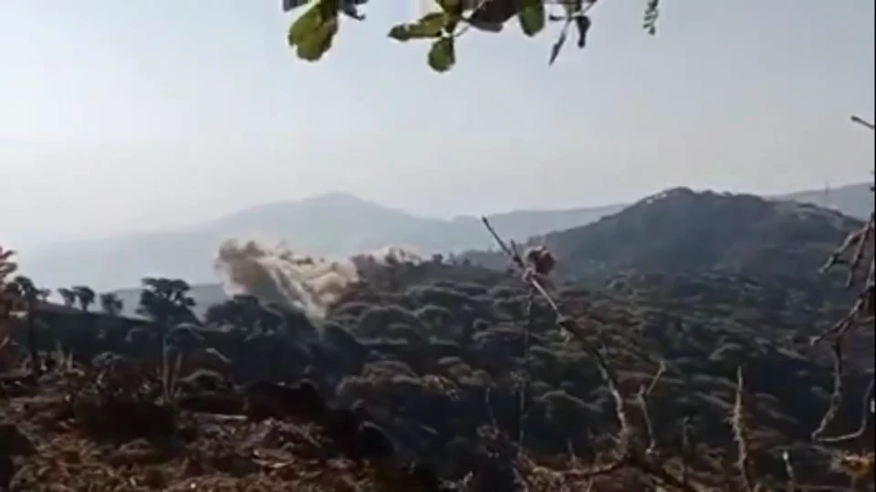 เผยภาพสุดสลด กะเหรี่ยง สู้รบ ทหารเมียนมา ผู้ลี้ภัยสงครามหนีเข้าไทยไม่หยุด