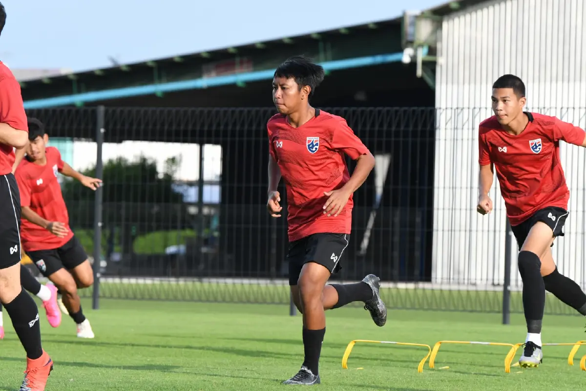 "ไทย U17" ซ้อมครั้งสุดท้ายก่อนเจอเยเมน "สุรชัย" หวังคว้าชัยเพื่อเป็นแชมป์กลุ่ม