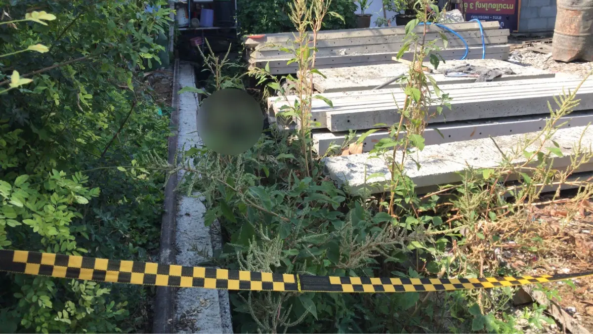 สลดเฒ่าวัย 71 วูบล้มทับกองไฟเผาขยะดับ