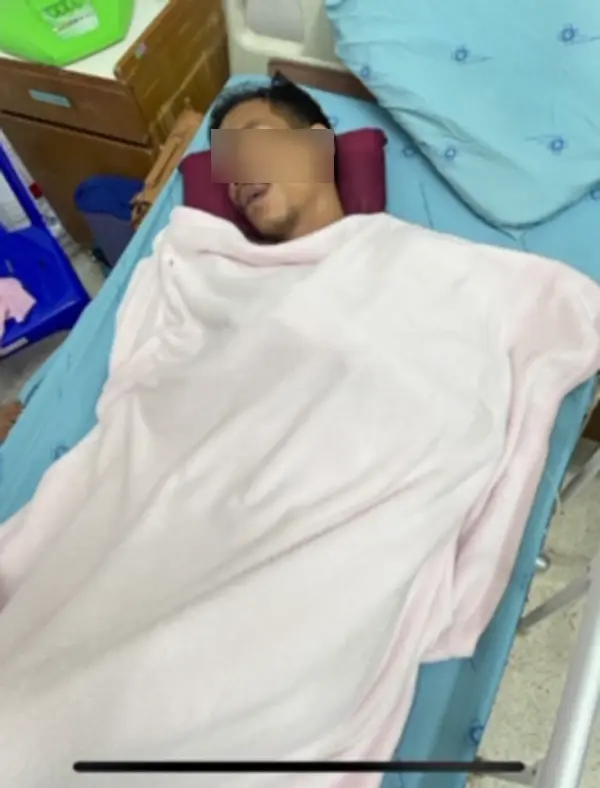 รวบคาเตียงรพ. "แฝดอ่างทอง"ดวลปืน ยิงคู่อริดับในร้านเหล้า พบก่อคดีโชกโชน