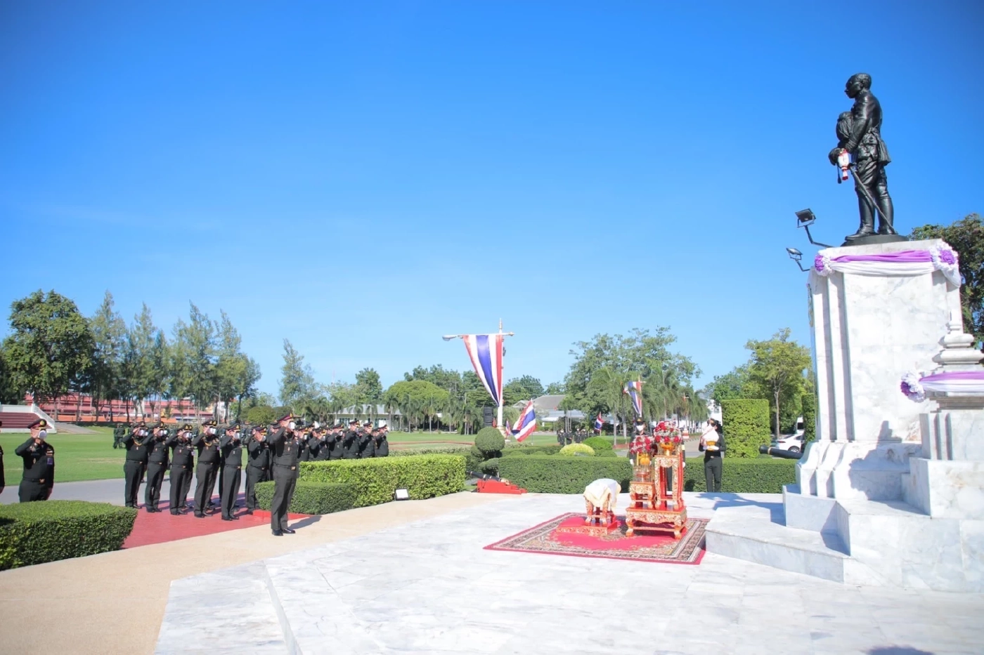 "ผบ.ทบ." ตบเท้าร่วมงาน วันสถาปนาเหล่าทหารช่าง ครบรอบปีที่148