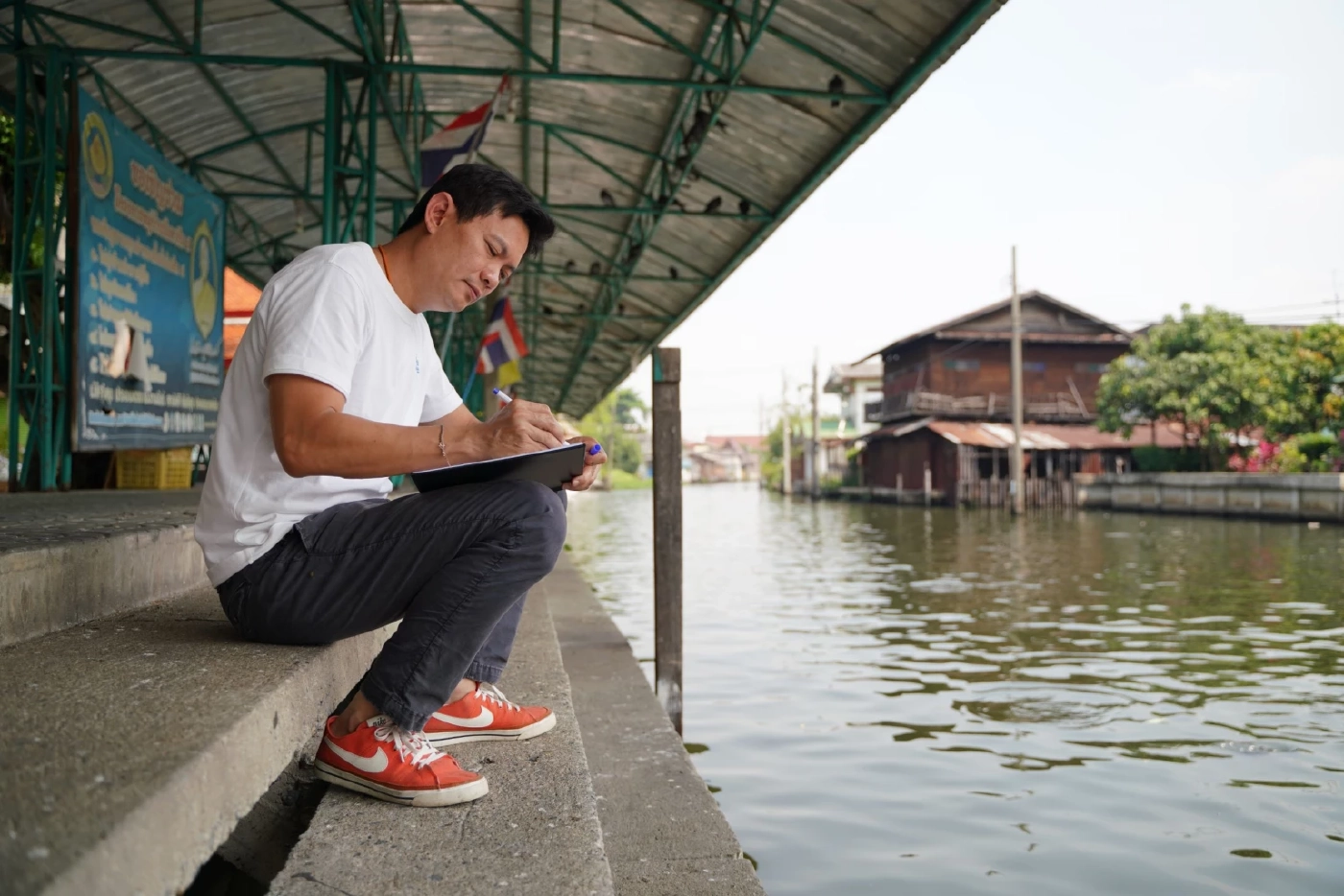 สุชัชวีร์ สุวรรณสวัสดิ์