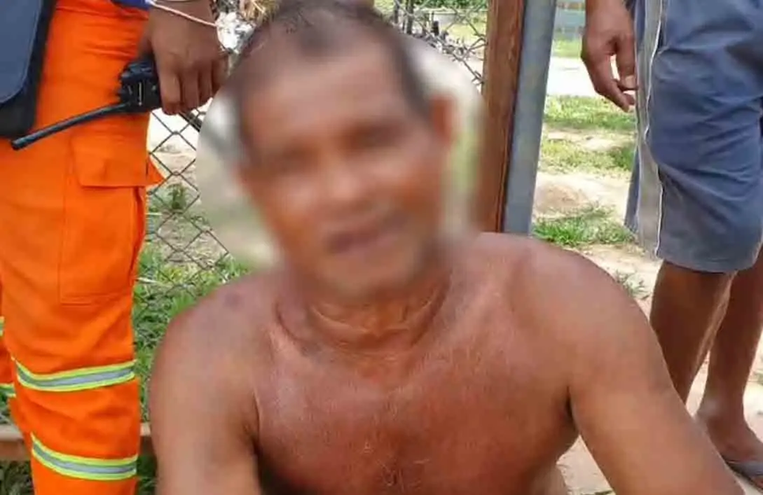 คุณตาเข่าทรุด ไฟไหม้บ้านวอด สุนัขห่วงลูกสาว วิ่งเข้าไปตามหา ถูกไฟคลอก