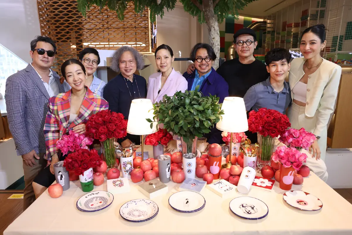 มูลนิธิรามาธิบดีฯ จับมือ 5 ศิลปินดัง เปิดตัวของที่ระลึกการกุศล 