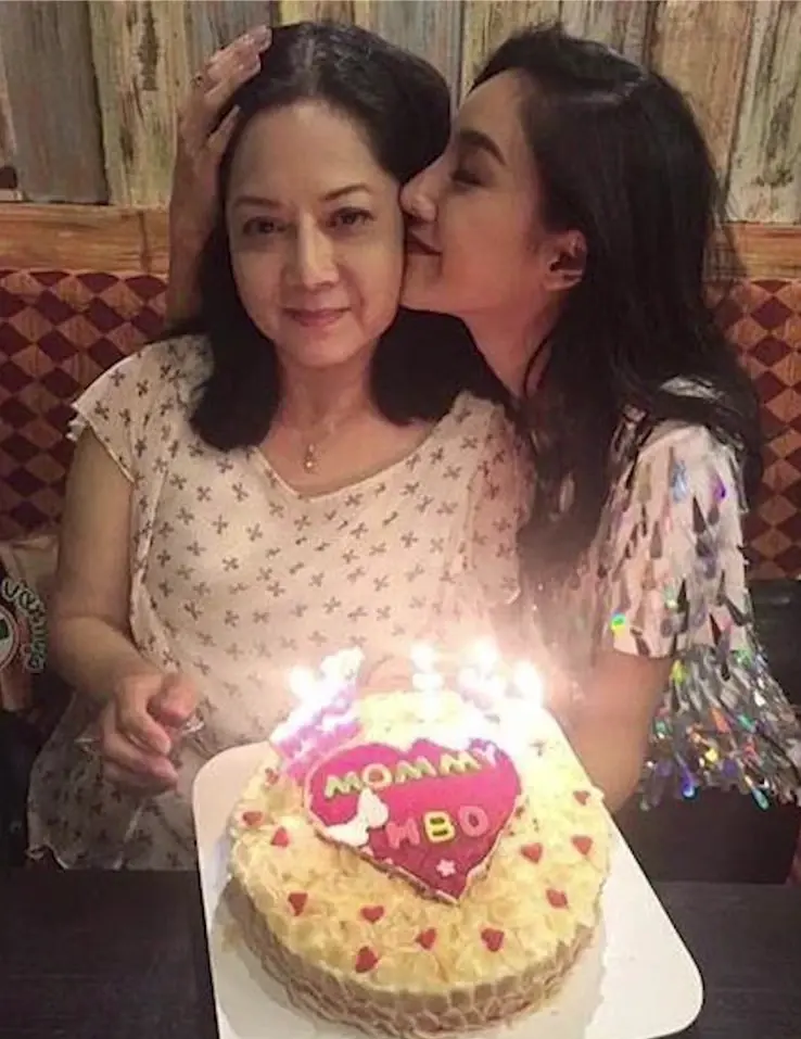 คุณแม๊ ยังไม่จบ แจ้งจับ 1 ใน แก๊งสปีดโบ๊ท รูดบัตรเครดิต แตงโม นิดา