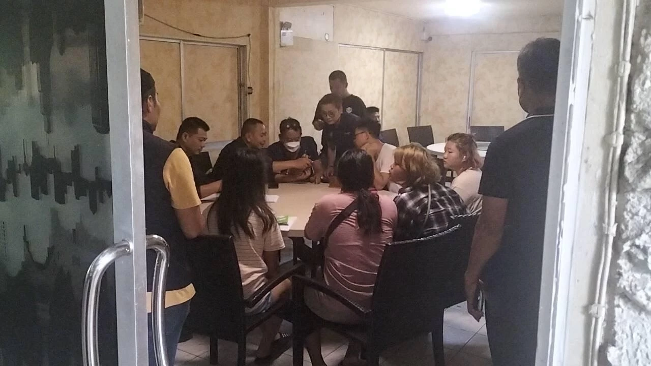 "บิ๊กโจ๊ก" กวาดล้างแก๊งจีนตุ๋น นทท.จีน หลอกขายพระเครื่องราคาแพง เมืองพัทยา