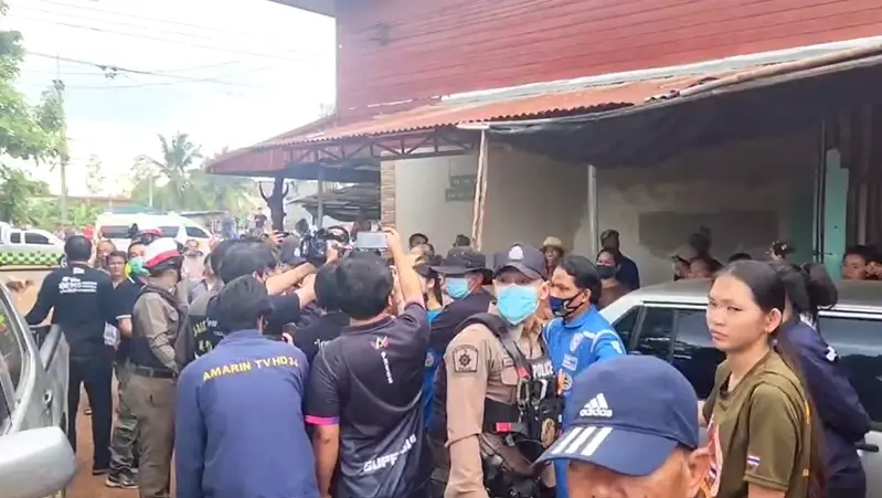 ตร.คุมตัว "ไอ้เผือก" ทำแผนยิงแฟนสาว ญาติสุดกลั้นตะโกนสาปแช่ง