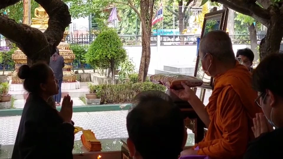 ครอบครัวเชิญวิญญาณ"น้องเบนซ์" ร่ำไห้ยังทำใจไม่ได้ วอนเลิกสาธิตดับเพลิง