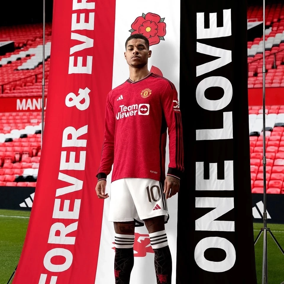 ได้ใจสาวกแมนฯยูไนเต็ด พร้อมเปิดตัวชุดแข่งใหม่ ฤดูกาล 2023/24