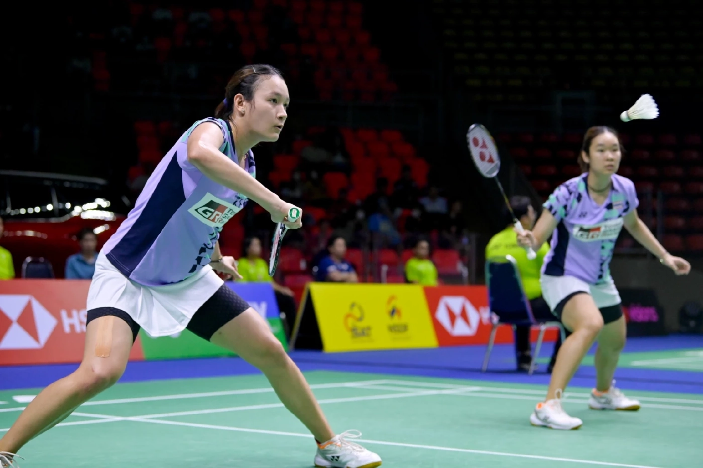 "บาส-ปอป้อ" ตบคู่ดัตช์ลิ่วตัดเชือกขนไก่ไทยแลนด์ โอเพ่น