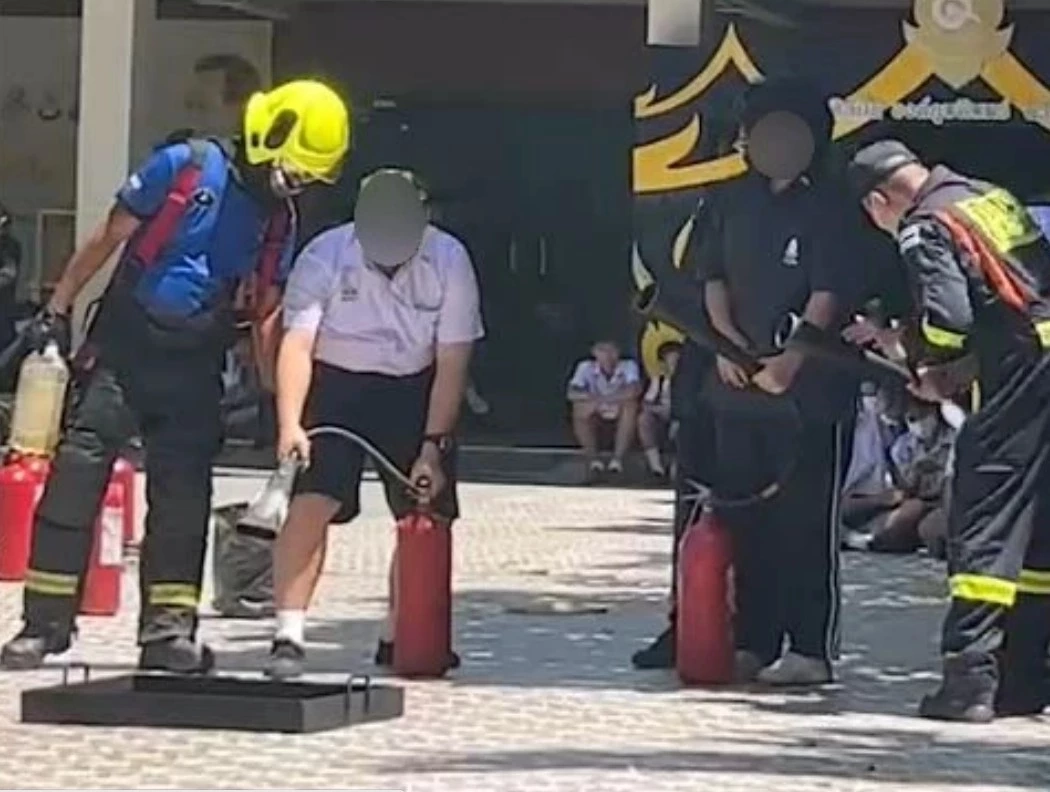 ศาลให้ประกัน 3 นักดับเพลิง คดีประมาททำถังดับเพลิงบึ้มใส่นักเรียน