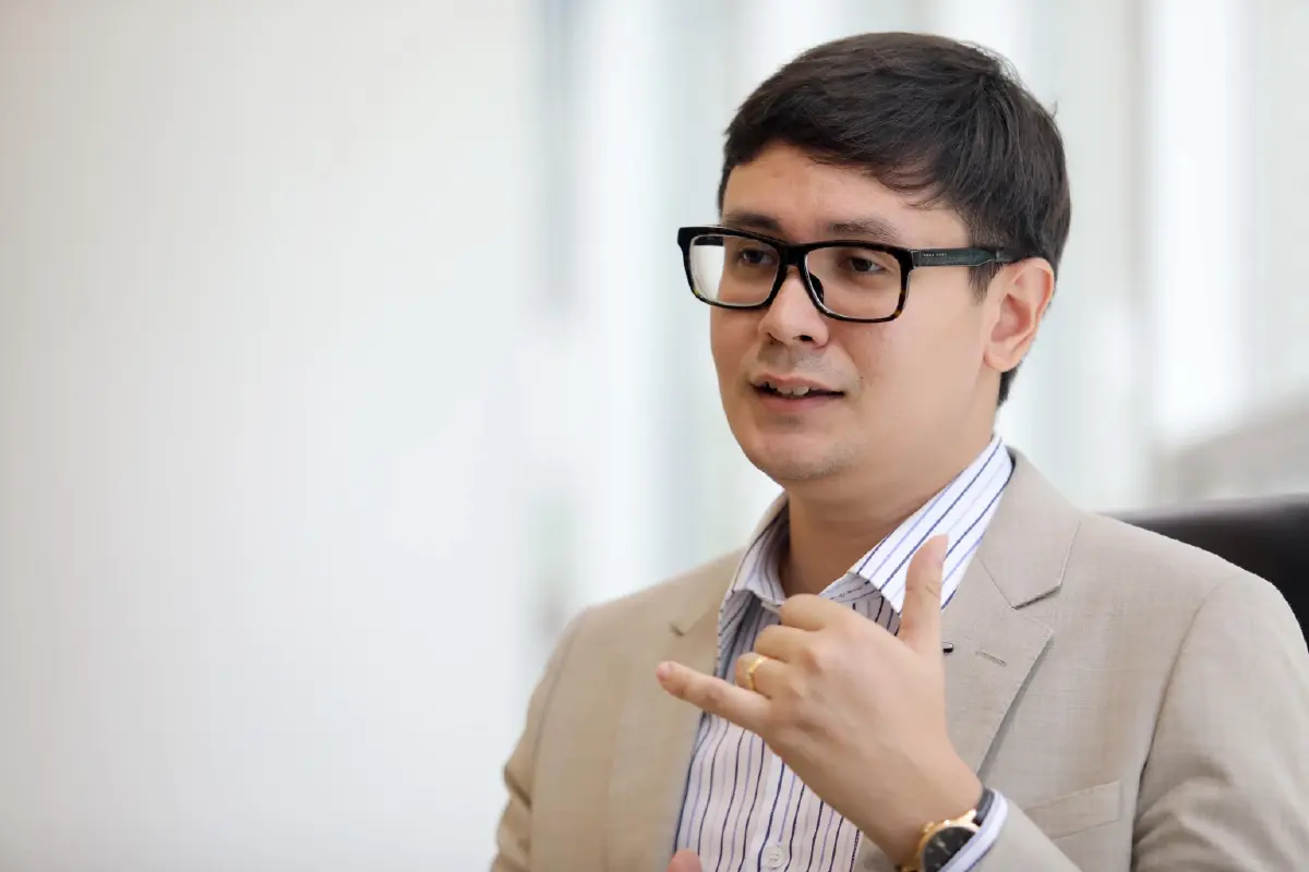 รังสิมันต์ โรม