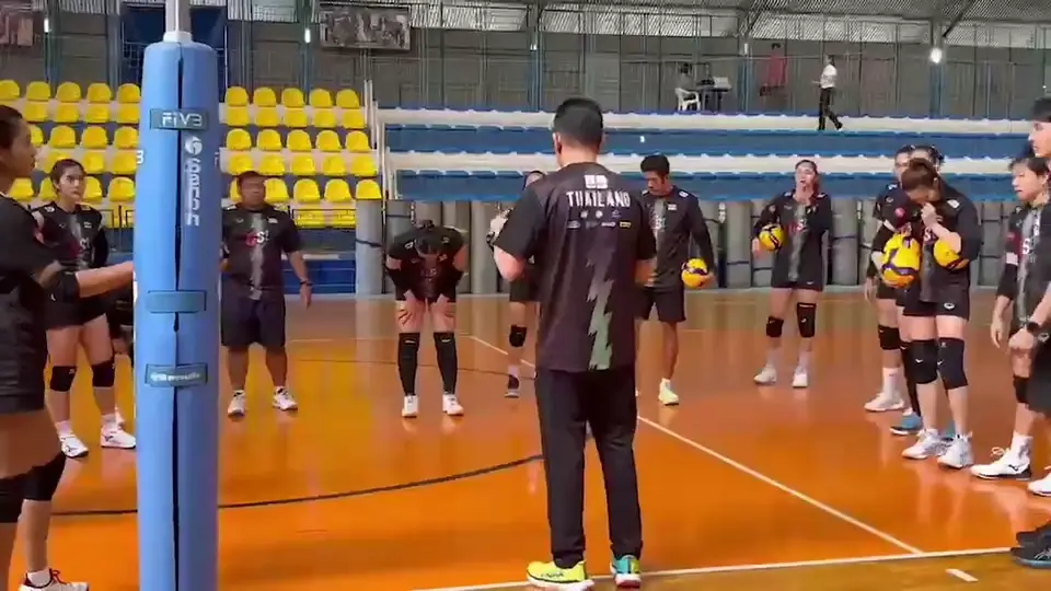 "วอลเลย์บอลหญิงไทย" ซ้อมต่อเนื่องก่อนลุย "VNL2023" สนาม 2