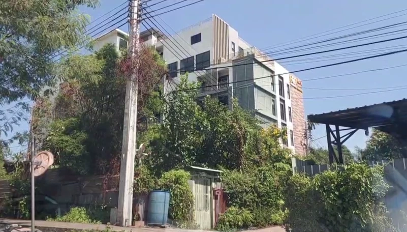 เช้าแล้วไม่นอน ตร.ปากน้ำ รวบแก๊งปาร์ตี้ยาฉลองวันเกิดโต้รุ่ง คาคอนโดหรู