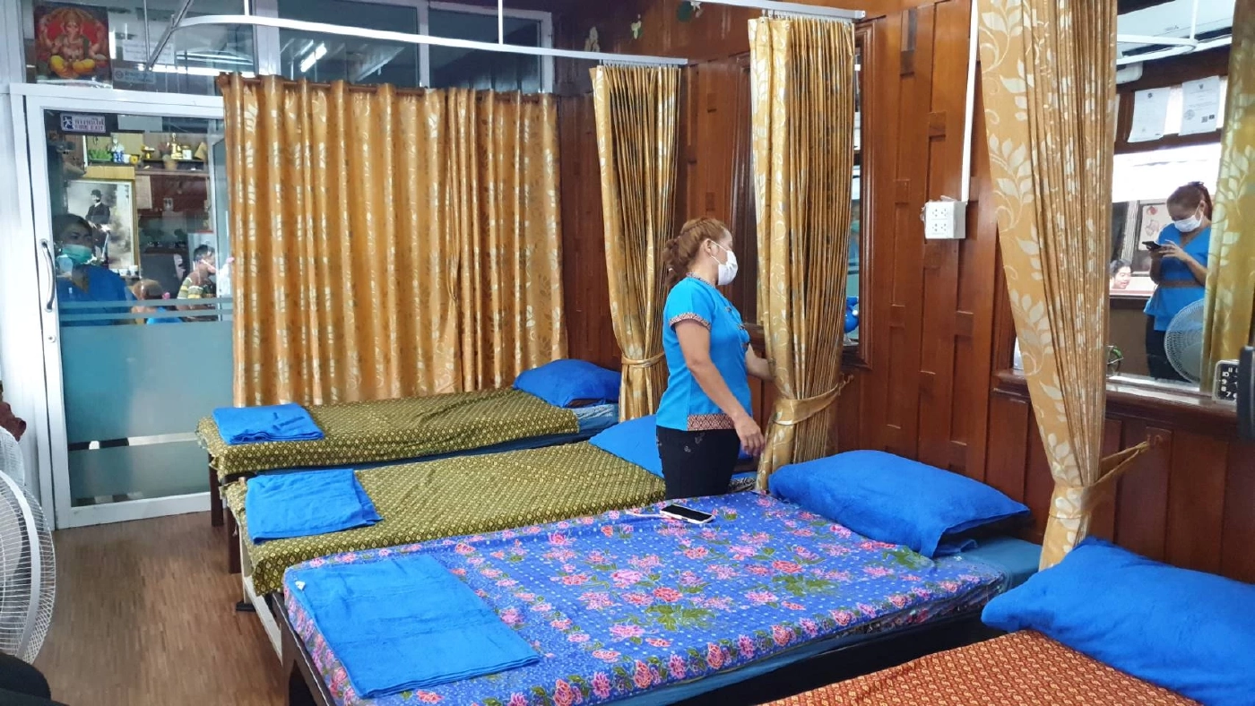 ตร.ชนะสงคราม เร่งติดต่อ “สาวญี่ปุ่น” กลับมาเผยปมหมอนวด ล่วงละเมิด